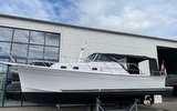 Luhrs Mainship 30 Pilot